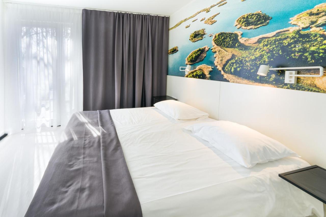 Hotel Nospa Kuressaare Extérieur photo