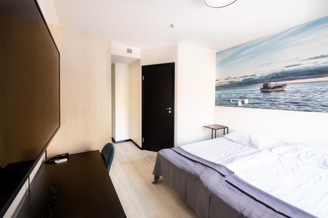 Hotel Nospa Kuressaare Extérieur photo
